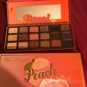 Too Face peaches palette
